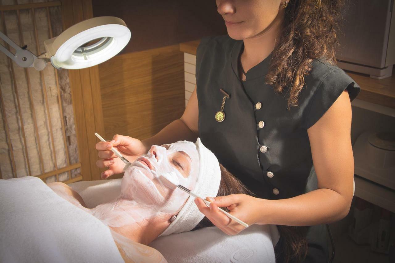 Hotel Sevtopolis Medical & Spa Pavel Banya Buitenkant foto