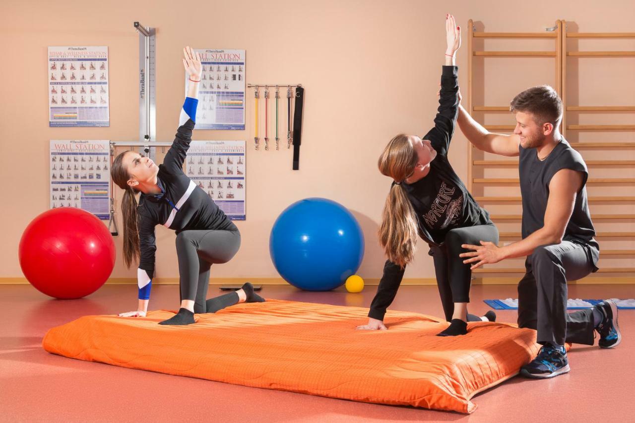 Hotel Sevtopolis Medical & Spa Pavel Banya Buitenkant foto