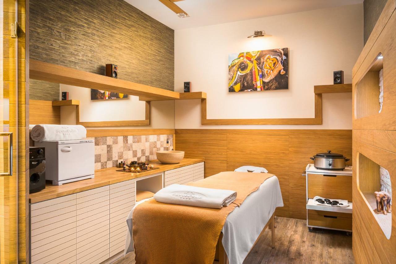 Hotel Sevtopolis Medical & Spa Pavel Banya Buitenkant foto